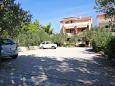 Parking lot - Apartments 468 Parking lot Žaborić (Šibenik) - Accommodation 468 - Apartments near sea.