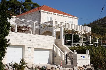 Property - Rooms 4741 Property Orašac (Dubrovnik) - Accommodation 4741 - Rooms with pebble beach.