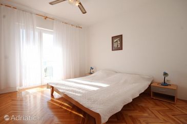 Bedroom Plat, Bedroom u smještaju tipa room.