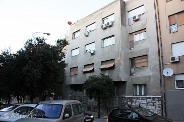 Property - Apartments 4809 Property Split (Split) - Accommodation 4809 - Apartments with sandy beach.