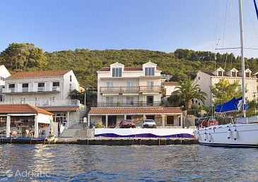Property - Apartments 4921 Property Polače (Mljet) - Accommodation 4921 - Apartments near sea.