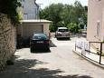 Parking lot - Rooms 5025 Parking lot Palit (Rab) - Accommodation 5025 - Rooms in Croatia.
