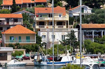 Property - Apartments 5063 Property Jezera (Murter) - Accommodation 5063 - Apartments near sea.