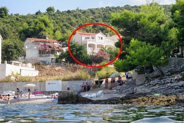 Property - Apartments 5152 Property Postira (Brač) - Accommodation 5152 - Apartments near sea with pebble beach.