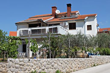 Property - Apartments and Rooms 5294 Property Krk (Krk) - Accommodation 5294 - Apartments and Rooms with pebble beach.