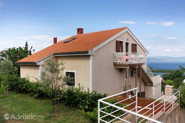 Property - Apartments and Rooms 5362 Property Njivice (Krk) - Accommodation 5362 - Apartments and Rooms with pebble beach.