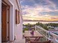Shared terrace Shared terrace - Room S-5362-a - Apartments and Rooms Njivice (Krk) - 5362