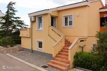 Property - Apartments 5374 Property Punat (Krk) - Accommodation 5374 - Apartments near sea with pebble beach.