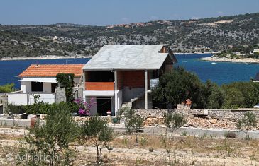 Property - Apartments 5501 Property Sevid (Trogir) - Accommodation 5501 - Apartments near sea.