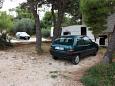 Parking lot Splitska, Brač, Parking lot 5669 - Apartments blizu mora.