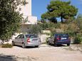 Parking lot - Apartments 5686 Parking lot Hvar (Hvar) - Accommodation 5686 - Apartments with pebble beach.