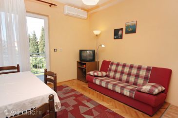 Apartment A-5689-a - Apartments Vodice (Vodice) - 5689