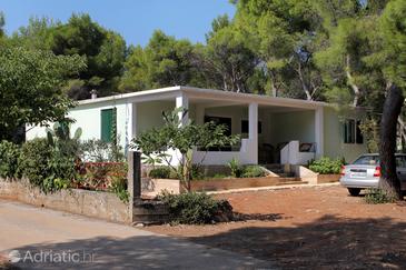 Property - Apartments 5694 Property Mudri Dolac (Hvar) - Accommodation 5694 - Apartments near sea.