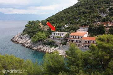 Property - Apartments 5712 Property Uvala Pobij (Hvar) - Accommodation 5712 - Apartments near sea.