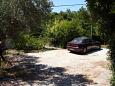 Parking lot - Apartments 5714 Parking lot Sućuraj (Hvar) - Accommodation 5714 - Apartments near sea with rocky beach.