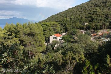 Property - Apartments 5717 Property Uvala Zavala (Hvar) - Accommodation 5717 - Apartments near sea.