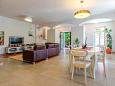 Living room Living room - House K-5722 - Vacation Rentals Svirče (Hvar) - 5722