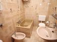 Bathroom 1 Jelsa, Bathroom 1 u smještaju tipa apartment, WIFI.