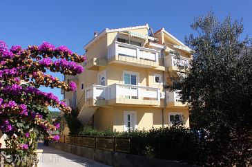Property - Apartments 5761 Property Bibinje (Zadar) - Accommodation 5761 - Apartments with pebble beach.