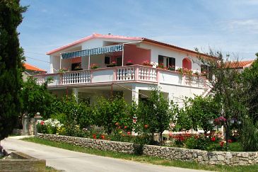 Property - Apartments 5797 Property Nin (Zadar) - Accommodation 5797 - Apartments with sandy beach.