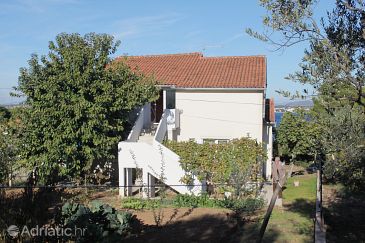 Property Tkon, Pašman, Property 5840 - Apartments blizu mora with sandy beach.