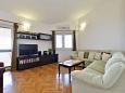 Living room Living room - House K-5855 - Vacation Rentals Sumpetar (Omiš) - 5855