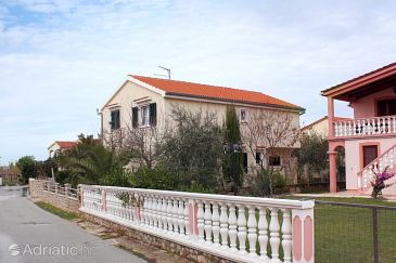 Property - Apartments 5952 Property Zukve (Zadar) - Accommodation 5952 - Apartments near sea.