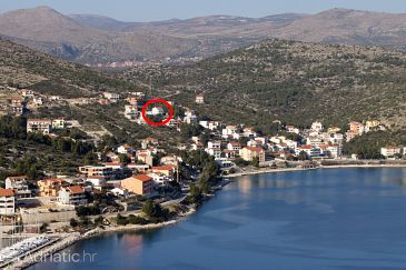 Property - Apartments 6014 Property Marina (Trogir) - Accommodation 6014 - Apartments with pebble beach.