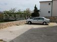 Parking lot - Apartments 6142 Parking lot Ražanac (Zadar) - Accommodation 6142 - Apartments with pebble beach.