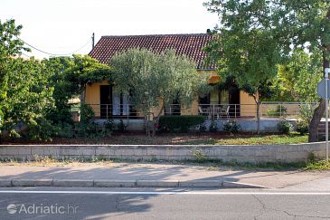 Property - Vacation Rentals 6218 Property Sukošan (Zadar) - Accommodation 6218 - Vacation Rentals with pebble beach.