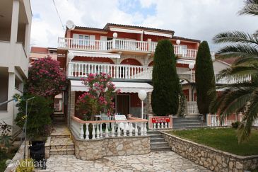 Property - Apartments 6422 Property Novalja (Pag) - Accommodation 6422 - Apartments near sea with pebble beach.