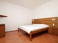 Bedroom Metajna, Bedroom u smještaju tipa room, dostupna klima i WIFI.