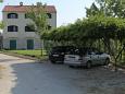 Parking lot - Apartments 6560 Parking lot Nin (Zadar) - Accommodation 6560 - Apartments near sea with sandy beach.