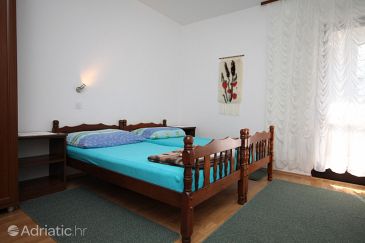 Room S-6588-d - Apartments and Rooms Starigrad (Paklenica) - 6588