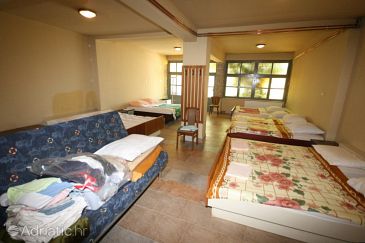 Bedroom Starigrad, Bedroom u smještaju tipa room, dopusteni kucni ljubimci.