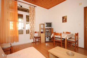 Dining room Makarska, Dining room u smještaju tipa apartment, dopusteni kucni ljubimci i WIFI.