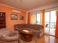 Living room Podgora, Living room u smještaju tipa apartment, dostupna klima i WIFI.