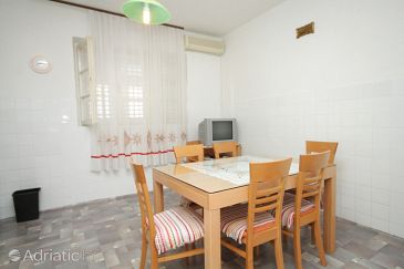 Dining room Makarska, Dining room u smještaju tipa apartment, WIFI.