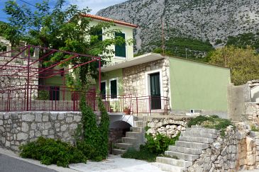 Property - Apartments 6796 Property Igrane (Makarska) - Accommodation 6796 - Apartments with pebble beach.