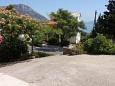 Parking lot Brist, Makarska, Parking lot 6813 - Apartments blizu mora with pebble beach.