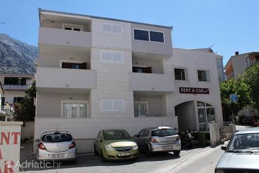 Property - Apartments 6848 Property Baška Voda (Makarska) - Accommodation 6848 - Apartments near sea with pebble beach.