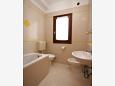 Koupelna 1 Koupelna 1 - Apartmán A-6982-c - Ubytování Poreč (Poreč) - 6982