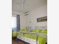 Bedroom 2 Bedroom 2 - Apartment A-706-a - Apartments Postira (Brač) - 706