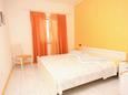 Bedroom 2 Bedroom 2 - Apartment A-707-d - Apartments Sumartin (Brač) - 707