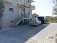 Parking lot - Apartments 7252 Parking lot Fažana (Fažana) - Accommodation 7252 - Apartments with pebble beach.