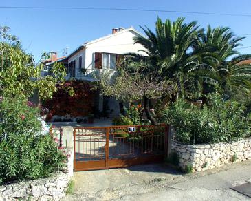 Property - Apartments 731 Property Supetar (Brač) - Accommodation 731 - Apartments with pebble beach.