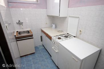 Kitchen Medulin, Kitchen u smještaju tipa apartment, dopusteni kucni ljubimci i WIFI.