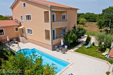 Property - Apartments 7444 Property Vinkuran (Pula) - Accommodation 7444 - Apartments with pebble beach.