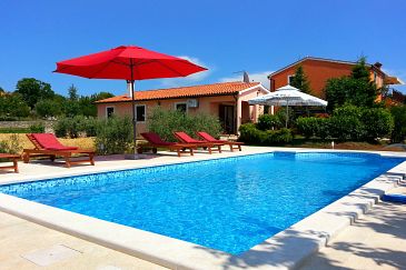 Objekt - Počitniška hiša 7492 Objekt Orihi (Središnja Istra) - Namestitev 7492 - Počitniška hiša s prodnato plažo.