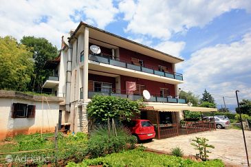 Property - Apartments 7824 Property Ičići (Opatija) - Accommodation 7824 - Apartments with pebble beach.